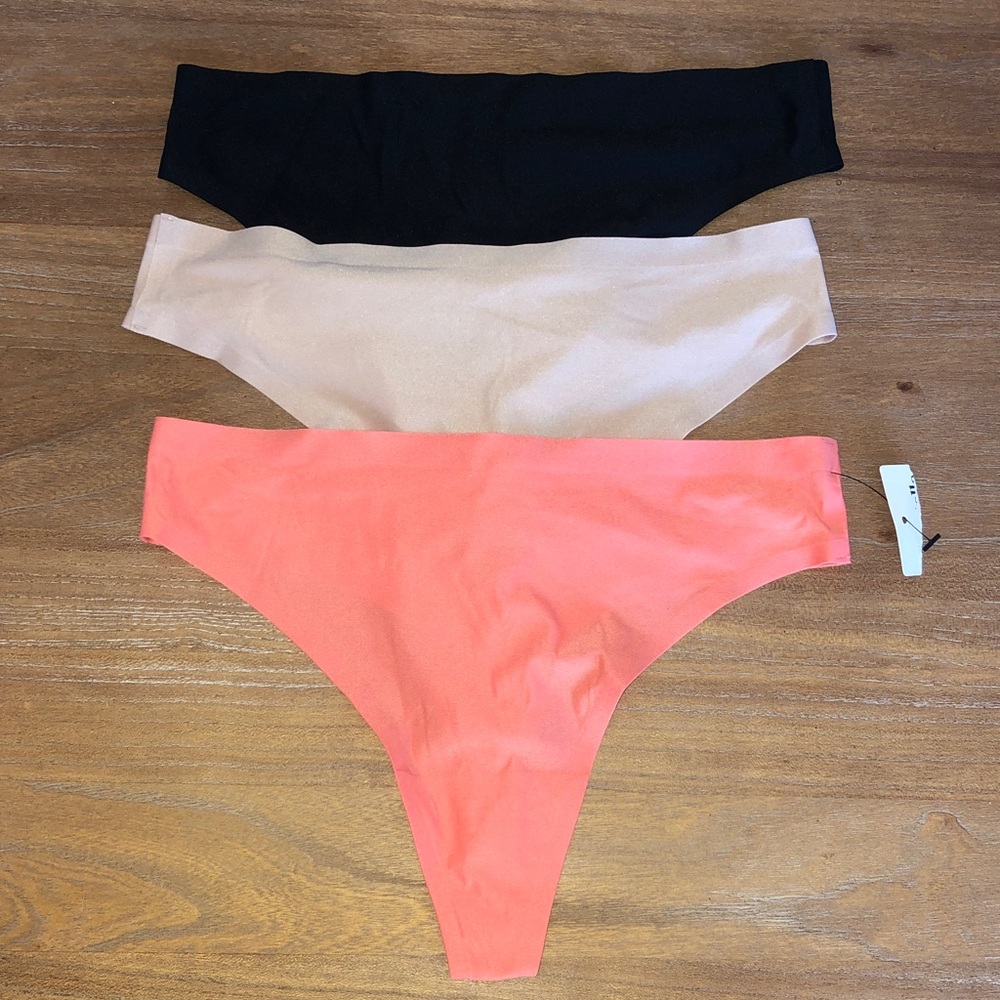 Chantelle Soft stretch Thong Panties - Black, Nude, Coral